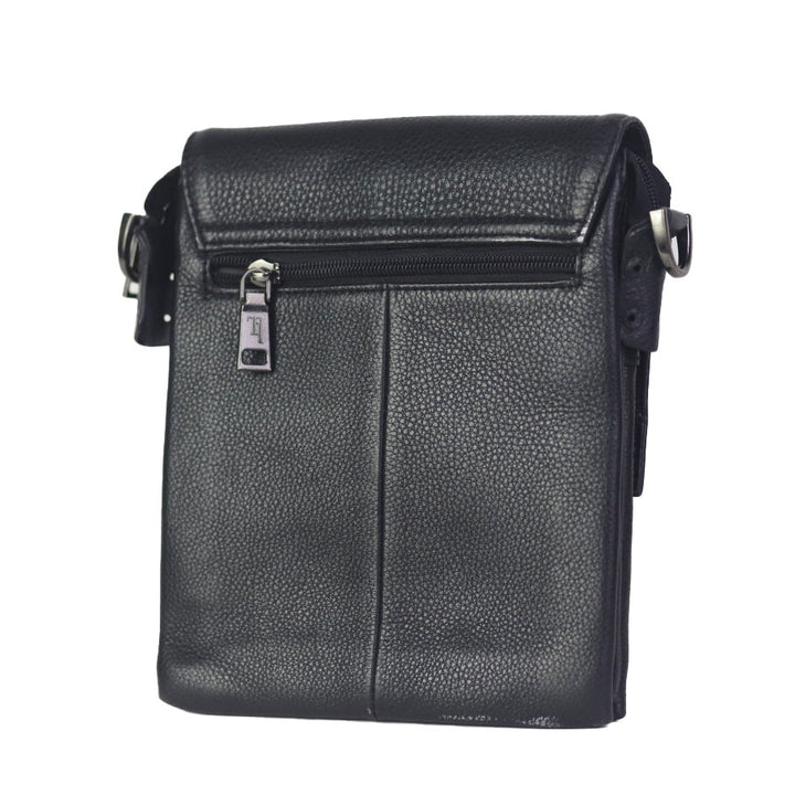 Elegant Leather Purse for Every Occasion - Levo