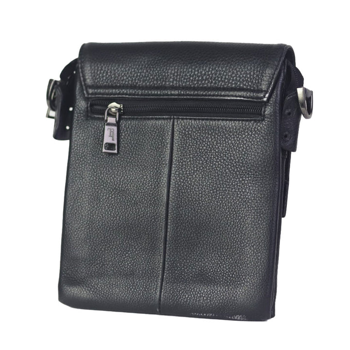 Elegant Leather Purse for Every Occasion - Levo